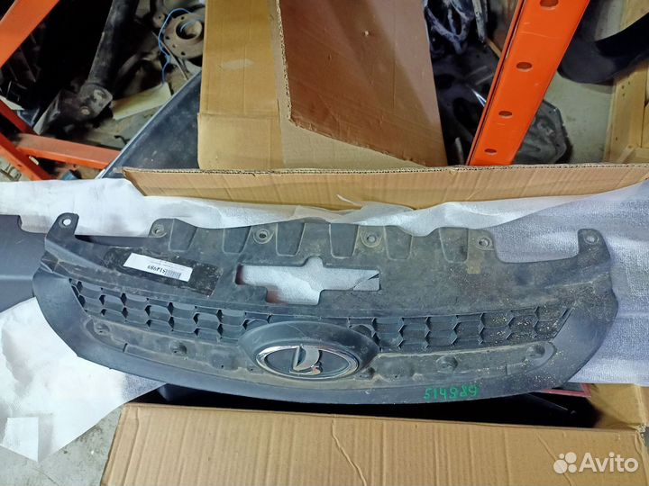 LADA Kalina ваз 2194 2017 Решетка Радиатора