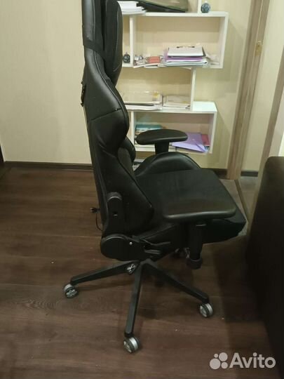 Игровое кресло бу