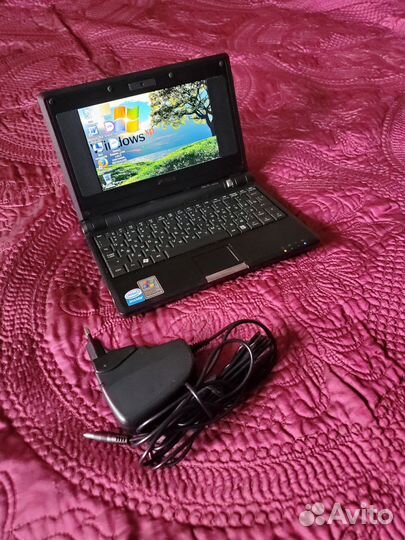 Ноутбук Asus eee PC 700 (новый)