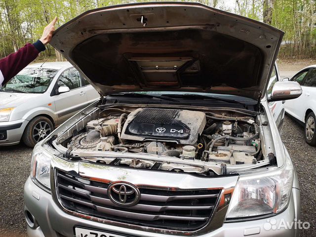 Toyota Hilux 3.0 AT, 2013, 102 000 км