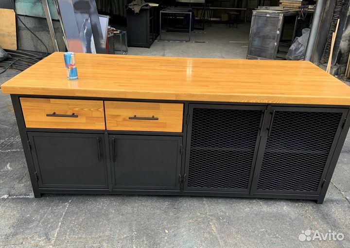 Кухня лофт из дерева и металла в стиле лофт