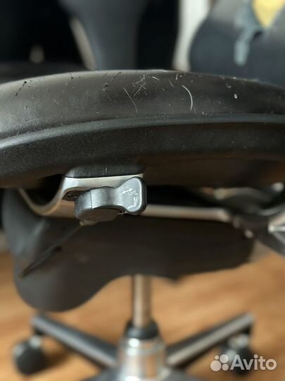 Компьютерное кресло