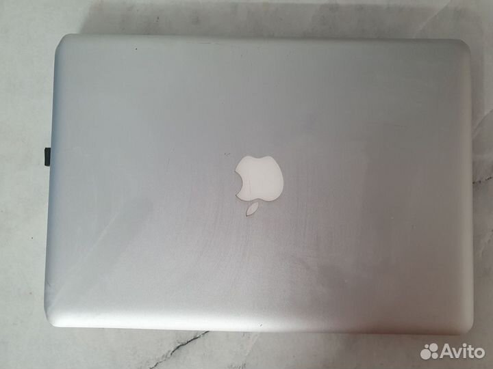 Apple MacBook Pro