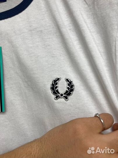 Новая футболка Fred Perry