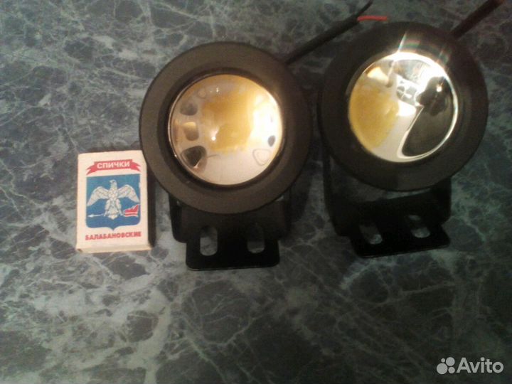 Противотуманки 12 в желтые