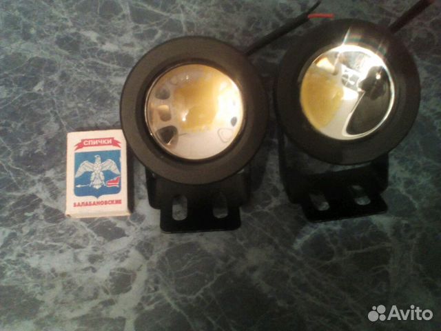 Противотуманки 12 в желтые