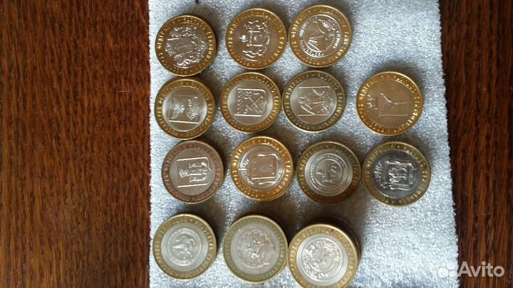 Юбилейные монеты