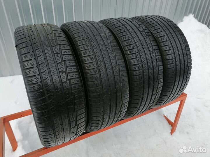 Nokian Tyres WR A3 235/60 R16 101M