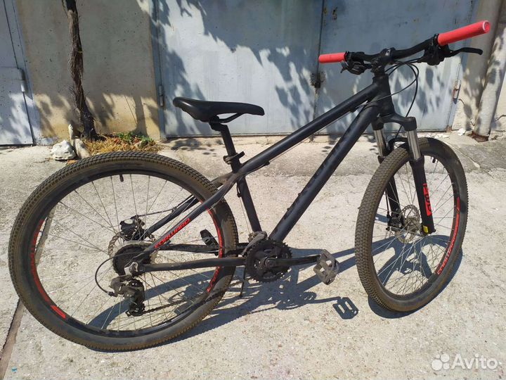 Велосипед Forward Apache 27.5 disk 2.0 бу