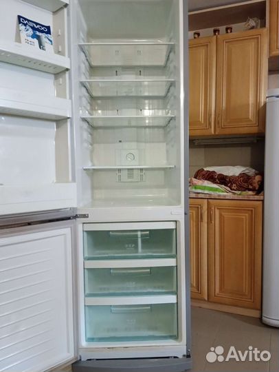 Холодильник на запчасти