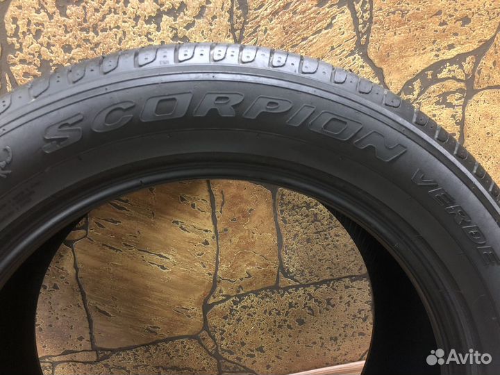 Pirelli Scorpion Verde All Season 235/55 R19 105V