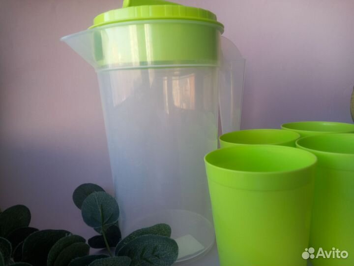 Кувшин со стаканами 4 шт пластик