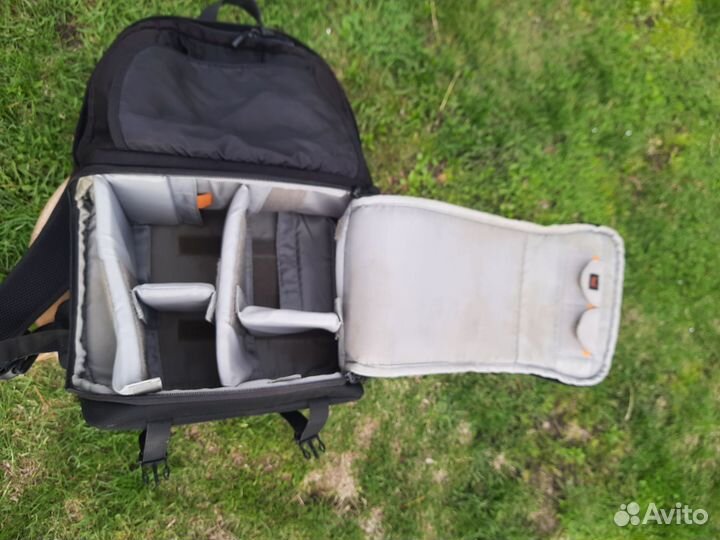 Фоторюкзак Lowepro