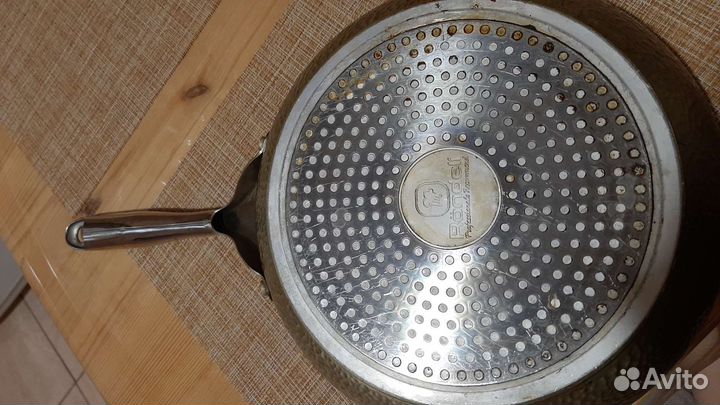 Сковородки б/у