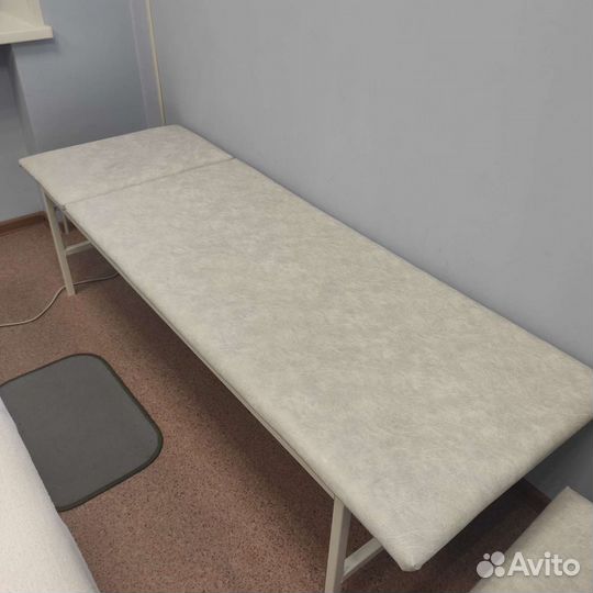 Кушетка медицинская