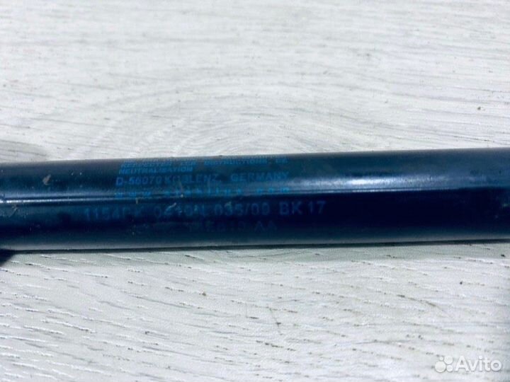 Амортизатор двери багажника Land Rover Range Rover