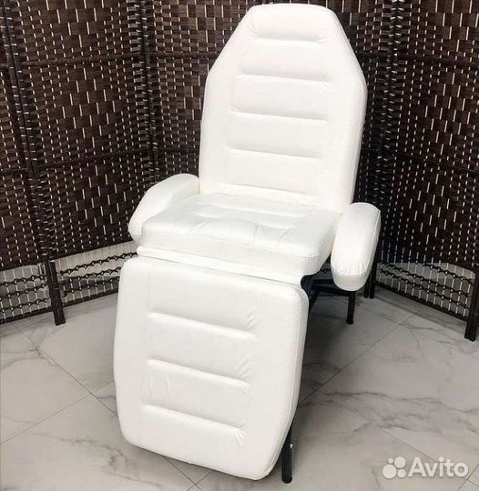 Косметологическая кушетка