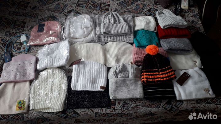 Шапки стильные,красивые,новые