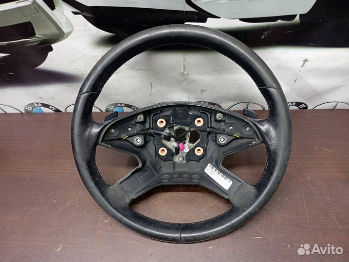 Руль с лепестками Mercedes Ml W164 642.940 2009Г