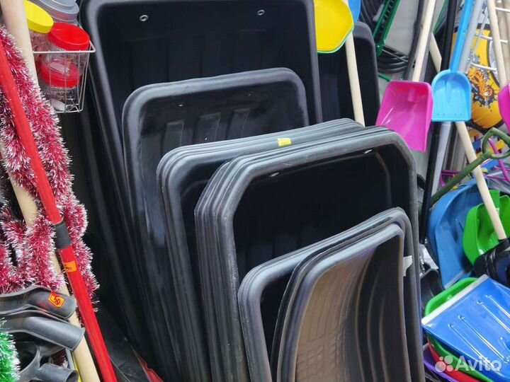 Тазы и сани пластиковые