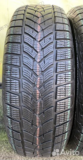 Goodyear UltraGrip Performance SUV Gen-1 215/65 R17 99V