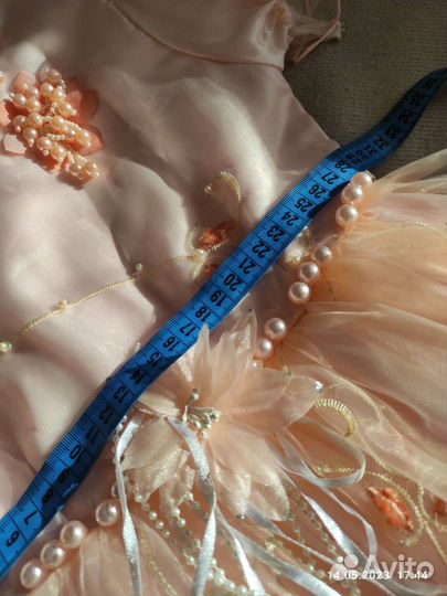 Платье для девочки праздничное