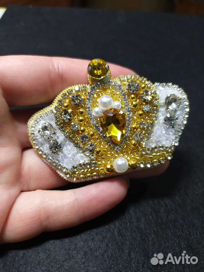 Брошь ручной работы