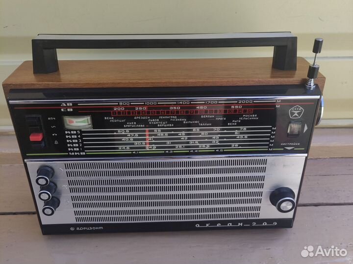 Радиоприемник океан 209.сфм