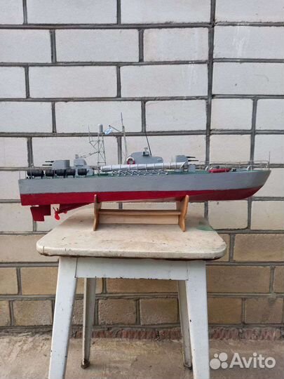 Модель торпедного катера