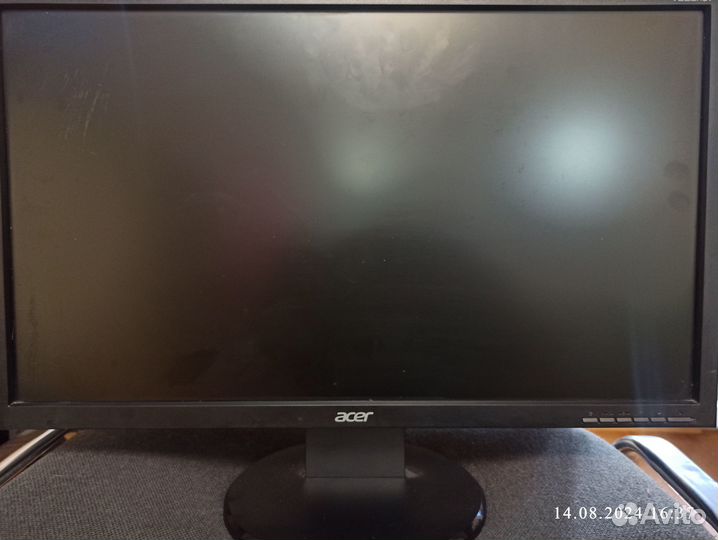 Монитор 22 дюйма