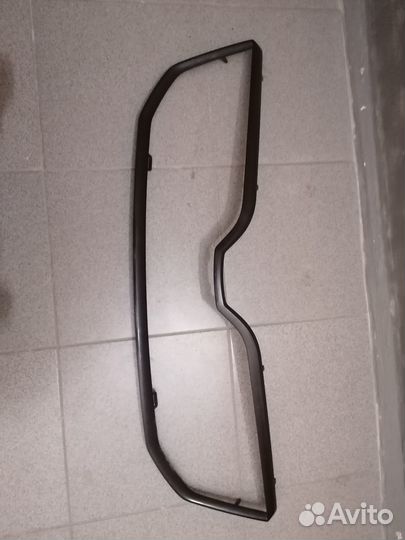 Молдинг решётки радиатора шкода октавия а7