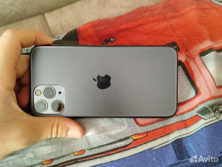 iPhone 11 Pro, 256 ГБ