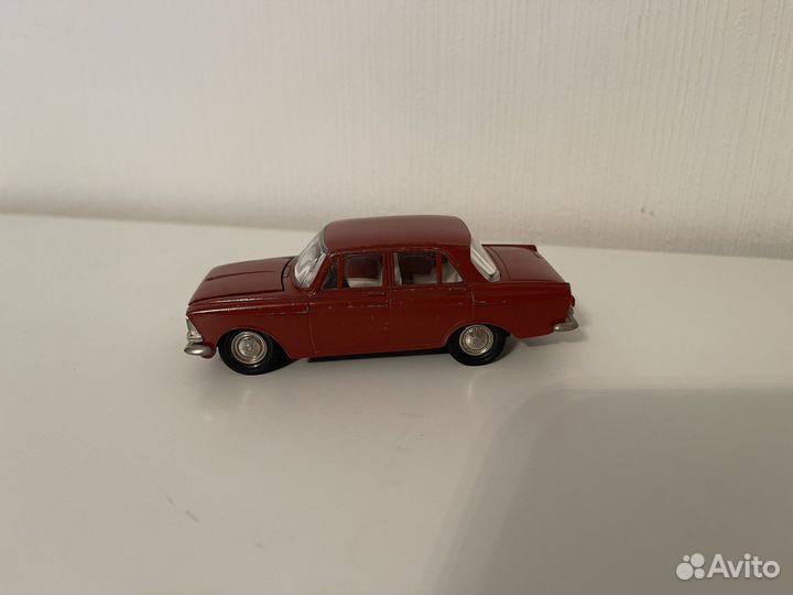 Модель автомобиля Москвич. СССР. Металл