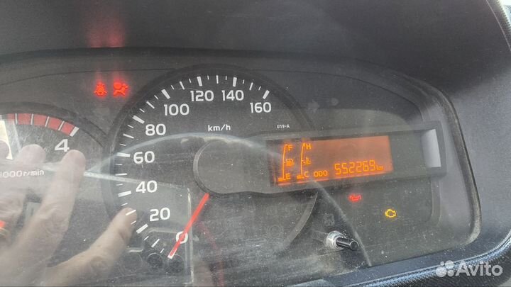 Промтоварный фургон 28 м³ Hino 300 (Dutro), 2013