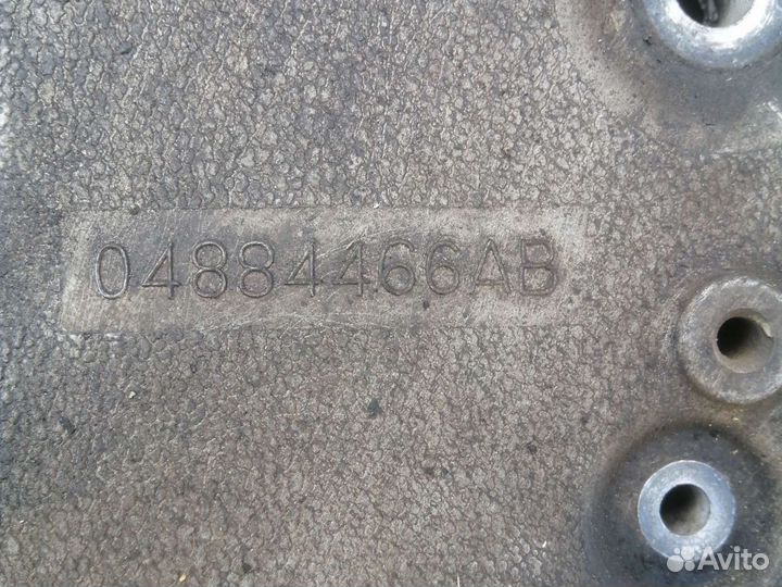 Крышка грм Митсубиси, Dodge Caliber 2.4 2.0 L