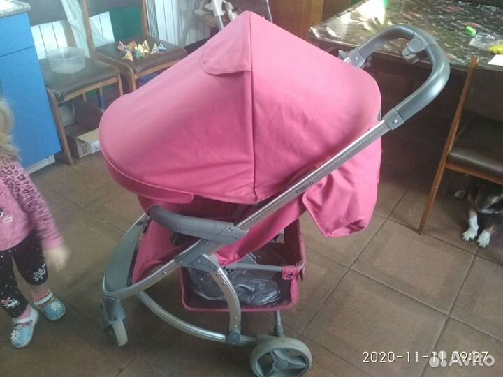 Коляска прогулочная