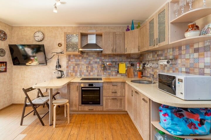 2-к. квартира, 65,3 м², 4/17 эт.