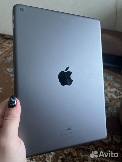 iPad 8
