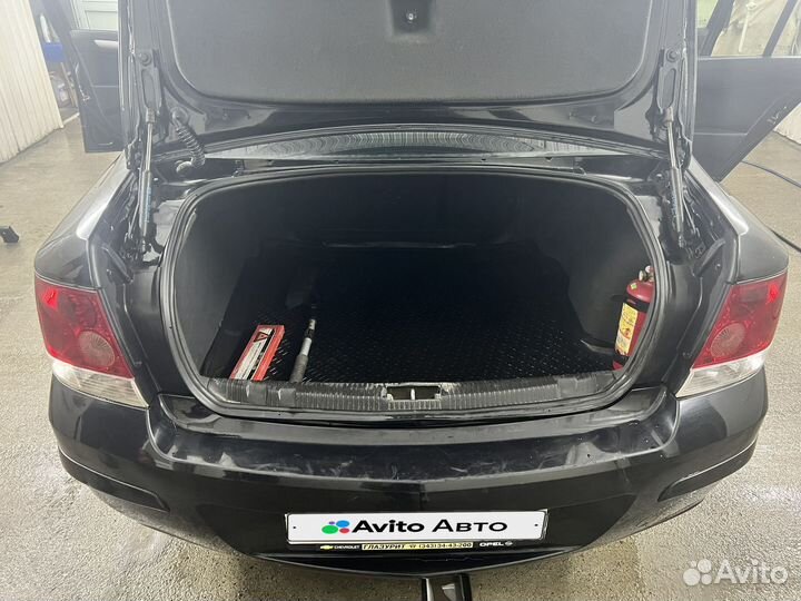 Opel Astra 1.6 МТ, 2012, 175 000 км