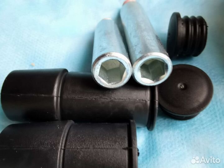 Ремкомплект суппорта переднего Вольво XC90