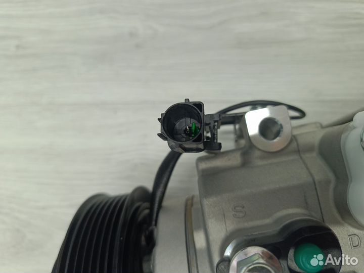 Компрессор кондиционера KIA RIO 4