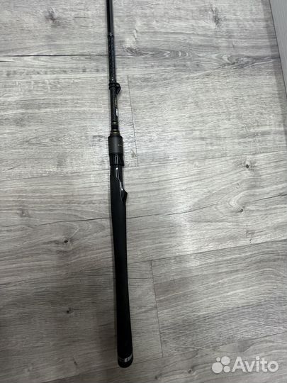 Спининг hearty rise evolution es 702m