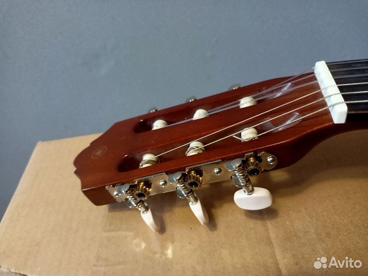 Оригинальная Классическая Yamaha c40 (Индонезия)