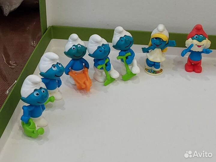 Киндер сюрприз Смурфики гномы игрушки