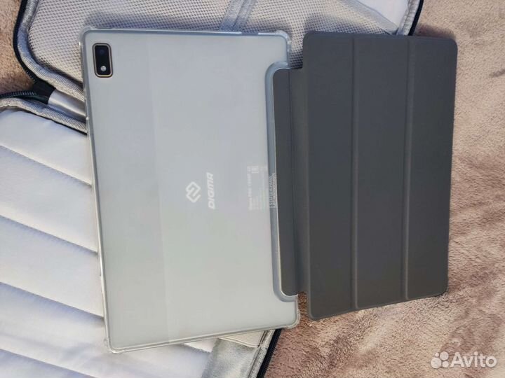 Планшет digma 1800F PRO 10,4