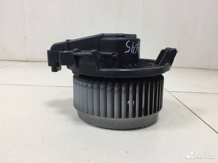 Моторчик отопителя Toyota Auris E150 2006-2012