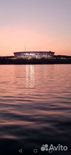 Катание прогулки на катере Экскурсии Водное такси