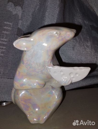 Статуэтка мышка