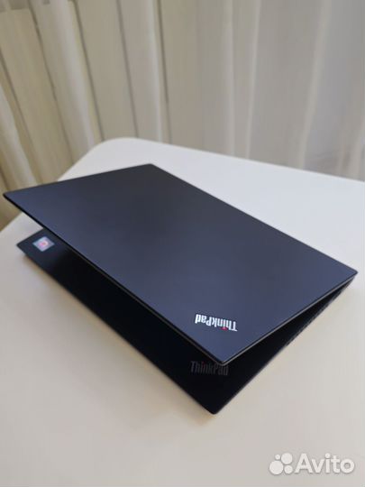 Thinkpad PRO 13 iPS /Ryzen 3 PRO /vega6 /Мощный