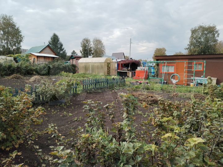 Дача 15 м² на участке 4,5 сот.